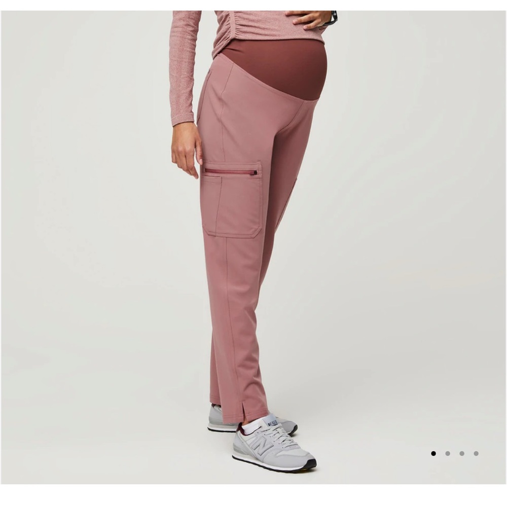 Figs maternity scrub pants